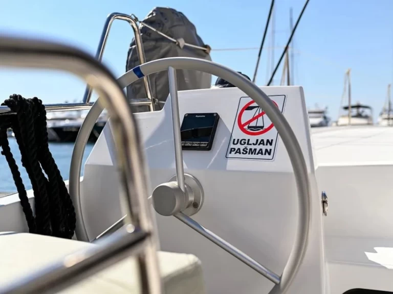 Catamaran te huur in Zadar voor de beste prijs