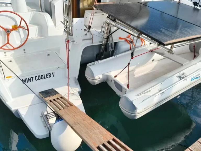 Verhuur Catamaran in Pula - Excess Excess 11