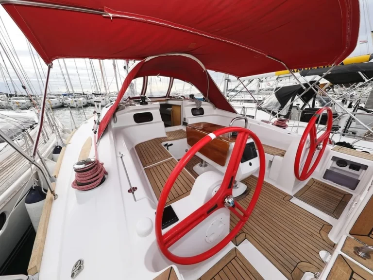 Huur Zeilboot met of zonder schipper Elan in Biograd na Moru