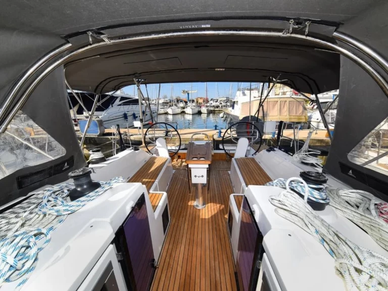 Huur Zeilboot met of zonder schipper Bavaria in Zadar