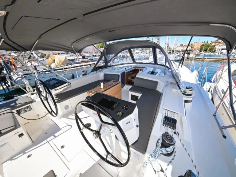 Zeilboot te huur in Zadar voor de beste prijs