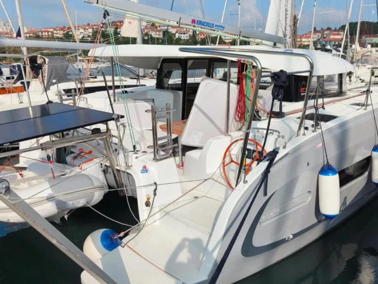 Bootverhuur Pula goedkoop Excess 11