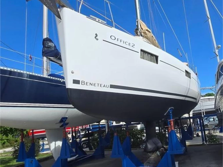 Bootverhuur Pula goedkoop Oceanis 41.1