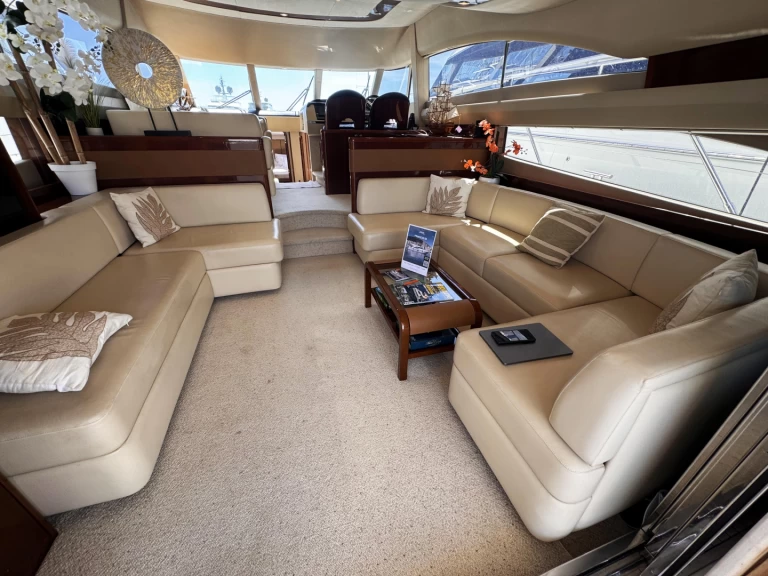 Motorboot te huur in Mandelieu-la-Napoule voor de beste prijs