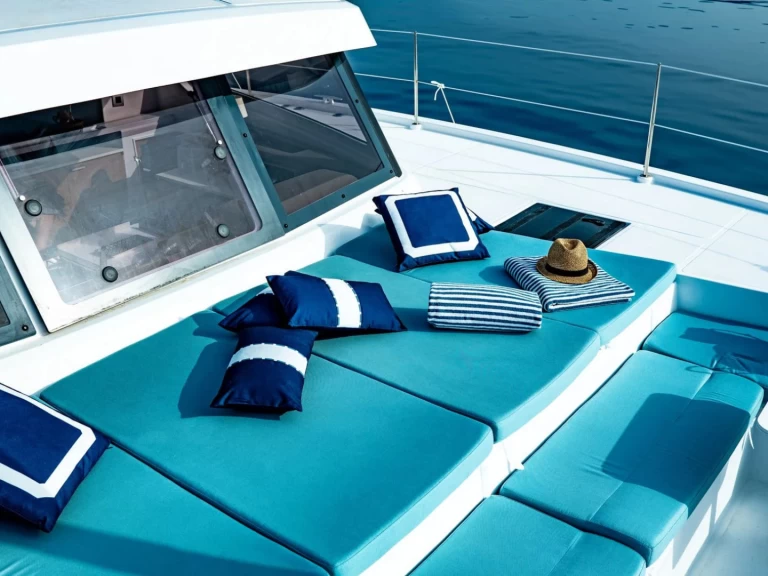 Bootverhuur Palermo goedkoop Bali Catspace Voile