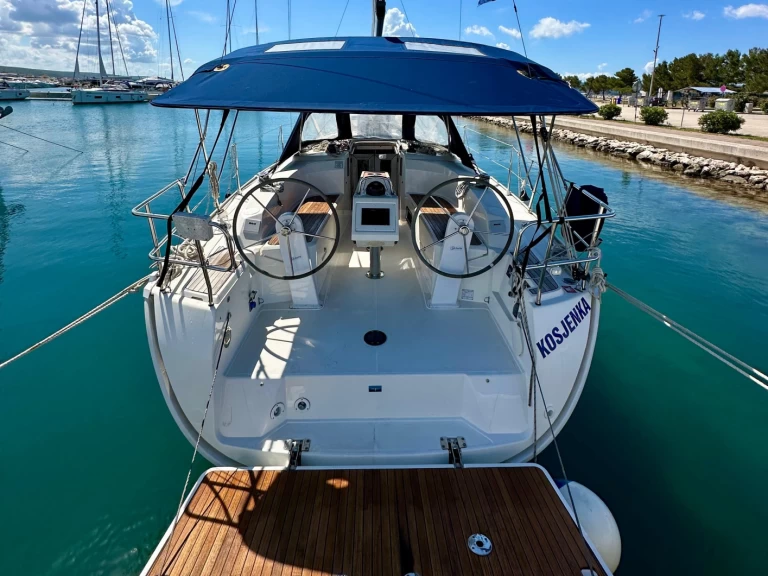 Verhuur Zeilboot Bavaria met vaarbewijs
