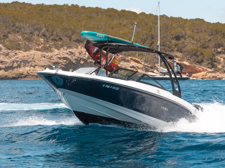 Bootverhuur Palma de Mallorca goedkoop SPX 210 OB