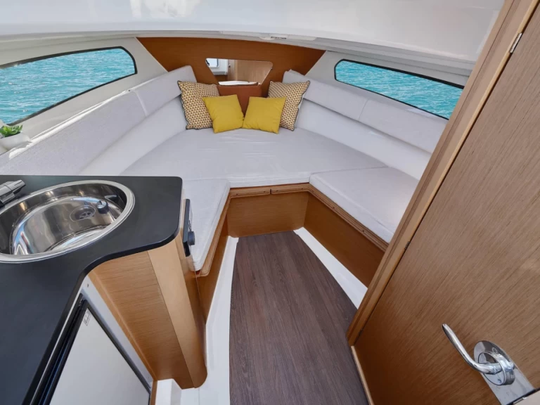 Huur Motorboot met of zonder schipper Jeanneau in Frankrijk