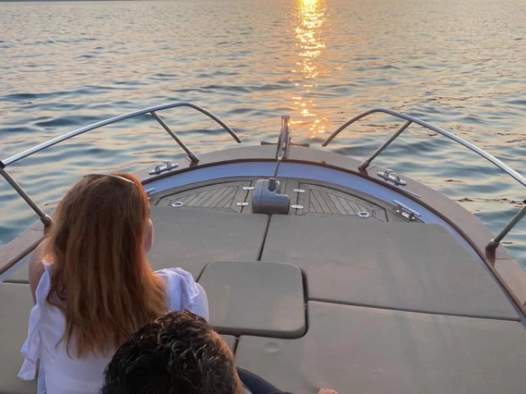 Mimi 7 te huur van particulier of professional in La Spezia