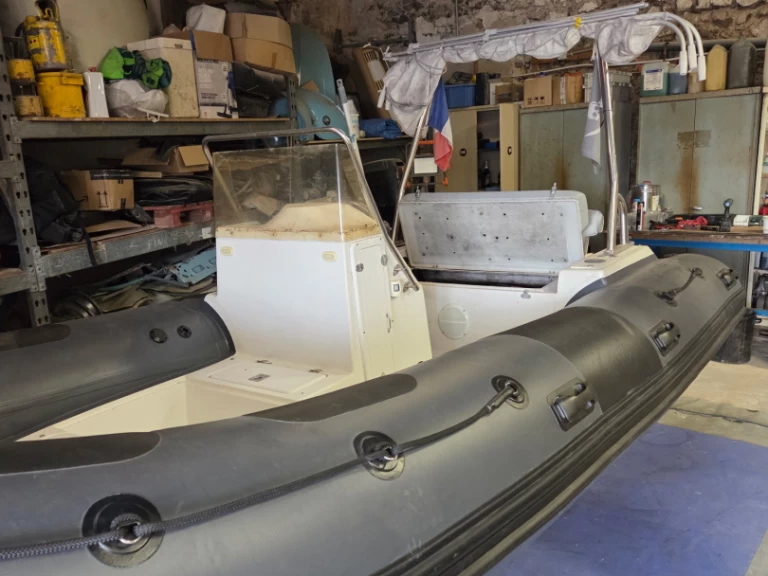 RIB te huur in Marseillan voor de beste prijs