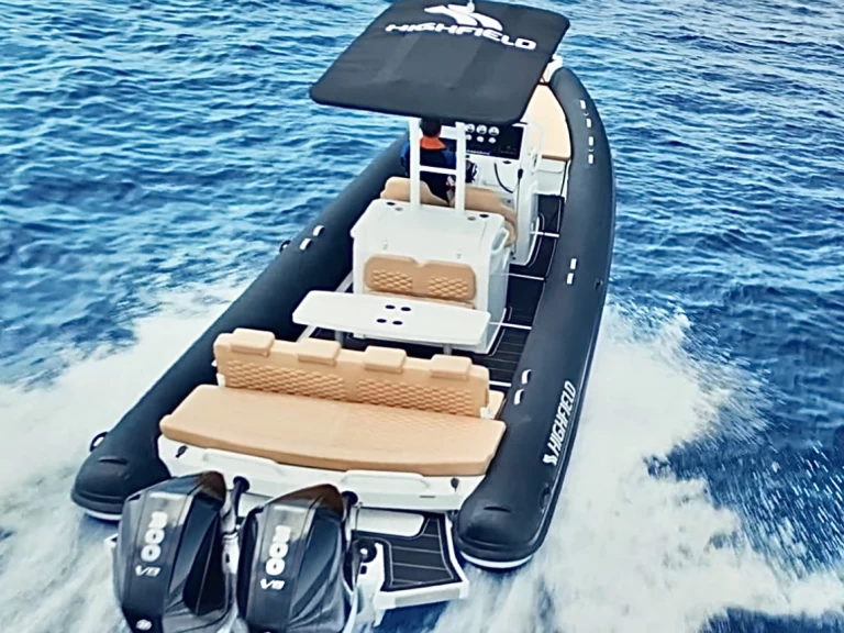 Highfield 900 sport te huur van particulier of professional in Cannigione