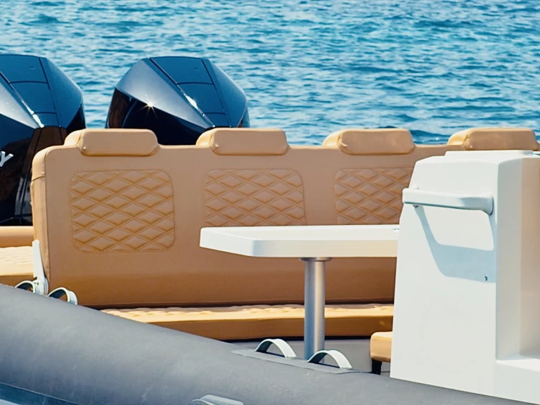 Huur een Highfield 900 sport in Cannigione