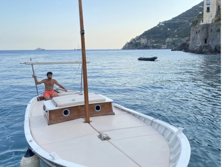 Huur Motorboot met of zonder schipper Apreamare in Amalfi Coast
