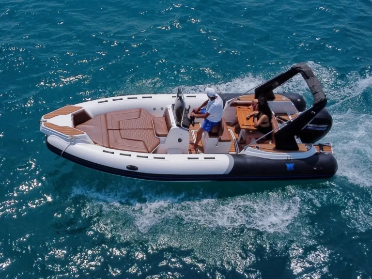 RIB te huur in Bormes-les-Mimosas voor de beste prijs