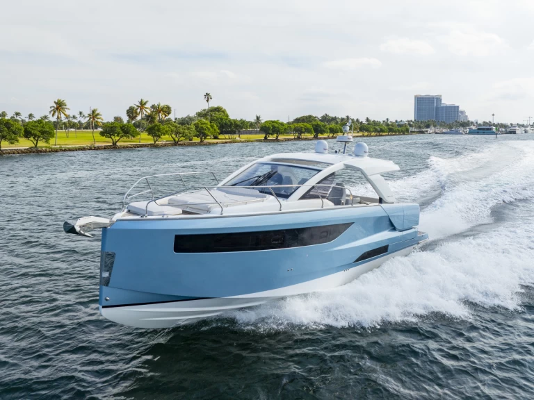 Huur een Jeanneau db 43 in Miami