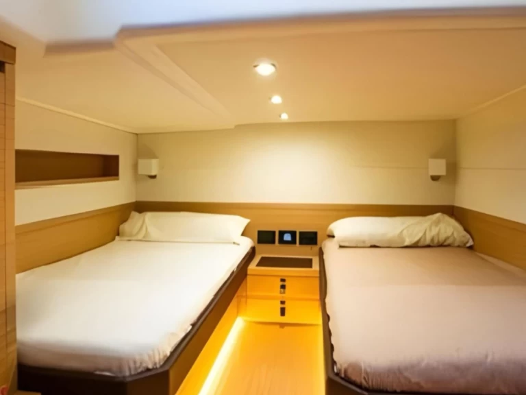 Bootverhuur Ibiza Town goedkoop Pardo 50