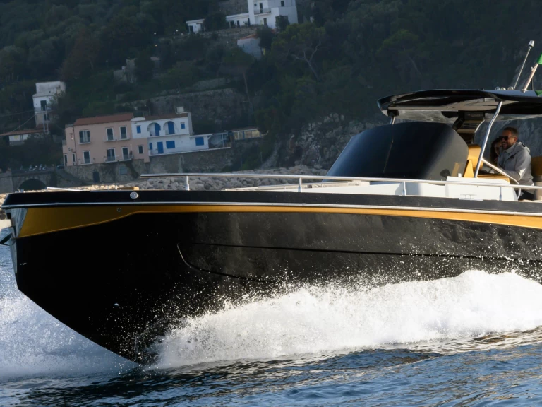 Bootverhuur Porto di Amalfi Marina Coppola goedkoop 38