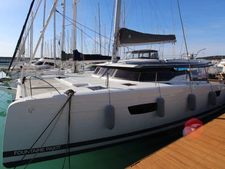 Bootverhuur Fountaine Pajot Tanna 47 in Olbia via SamBoat