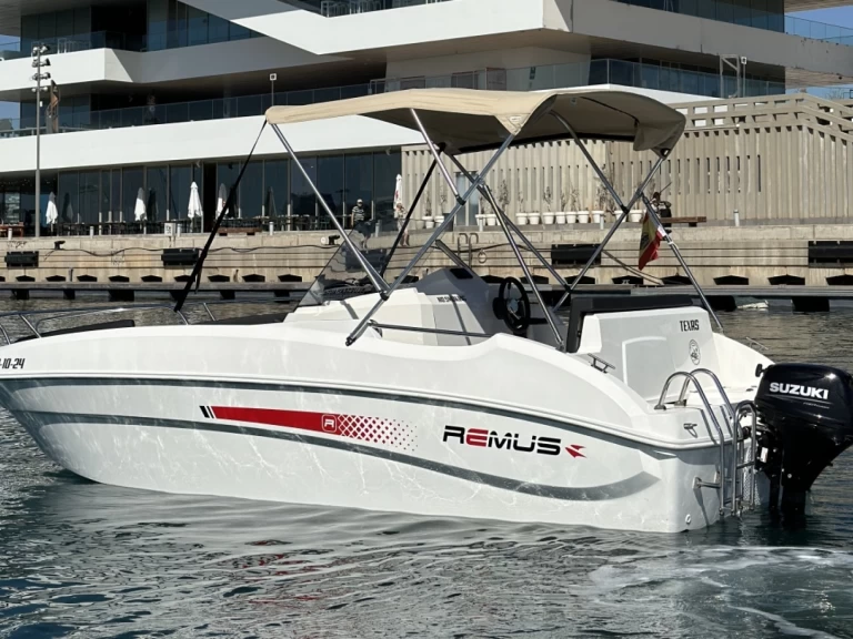 Verhuur Motorboot in Valencia - Remus Remus 525SC