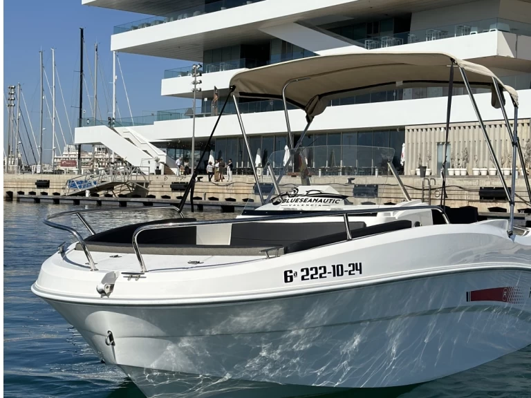 Bootverhuur Remus Remus 525SC in Valencia via SamBoat