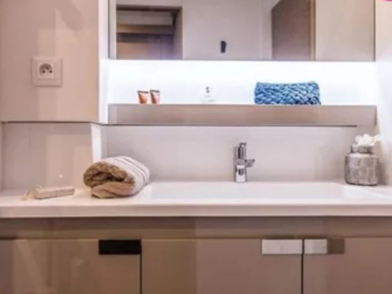 Huur Catamaran met of zonder schipper Fountaine Pajot in Álimos