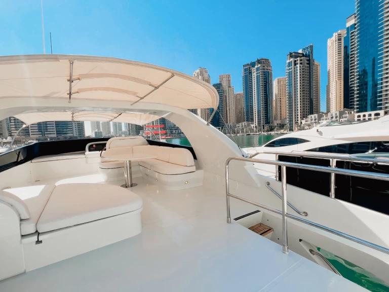 Jachthuur in Dubaï harbour - Sunseeker X8 via SamBoat