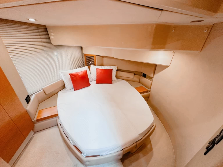 Bootverhuur Gulf Craft - Majesty Yachts X33 in Dubaï harbour via SamBoat