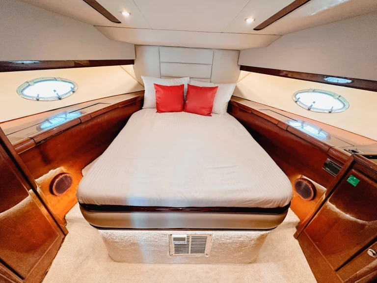 Huur een Gulf Craft - Majesty Yachts X4 in Dubaï harbour