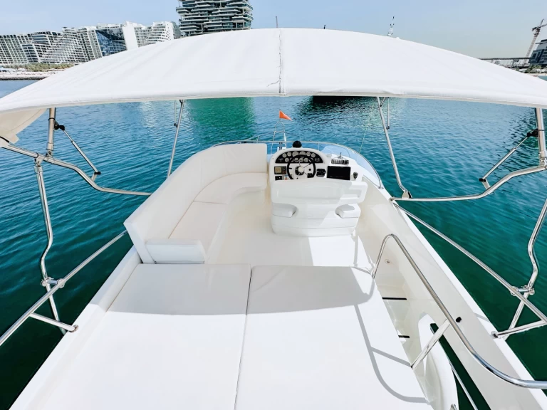 Verhuur Motorboot in Dubaï harbour - Gulf Craft - Majesty Yachts X4