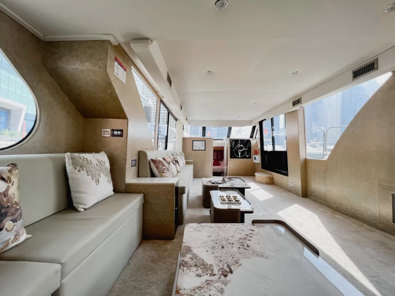 Verhuur Jacht Azimut met vaarbewijs