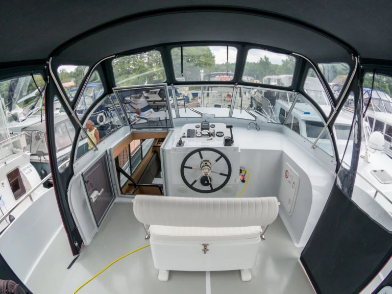 Verhuur Woonboot Gruno met vaarbewijs