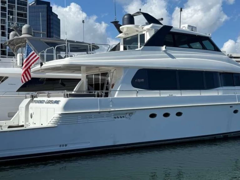 Huur een Lazzara AFFORDED LEISURE in City of West Palm Beach