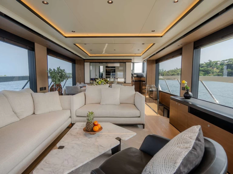 Huur een Absolute SEMELA in Antibes