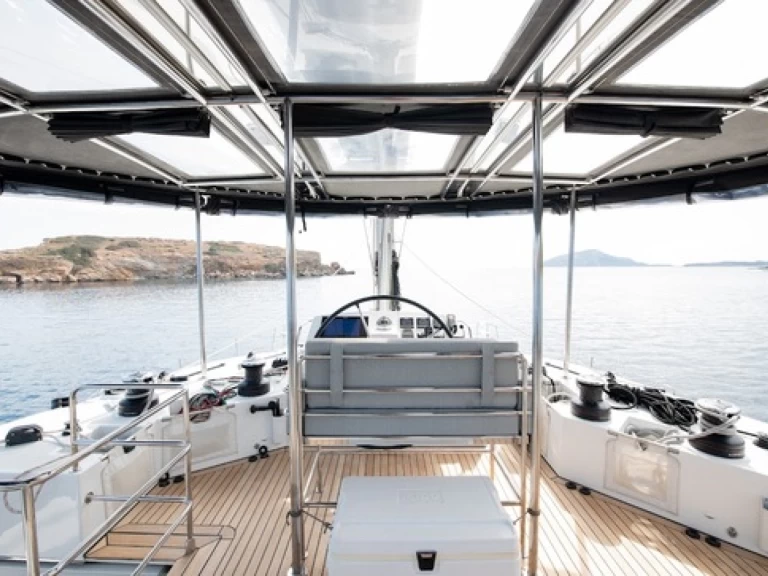 Bootverhuur Lagoon Lagoon 560 in Néa Péramos via SamBoat