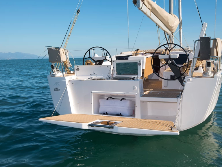 Verhuur Zeilboot in La Trinité-sur-Mer - Dufour Dufour 390