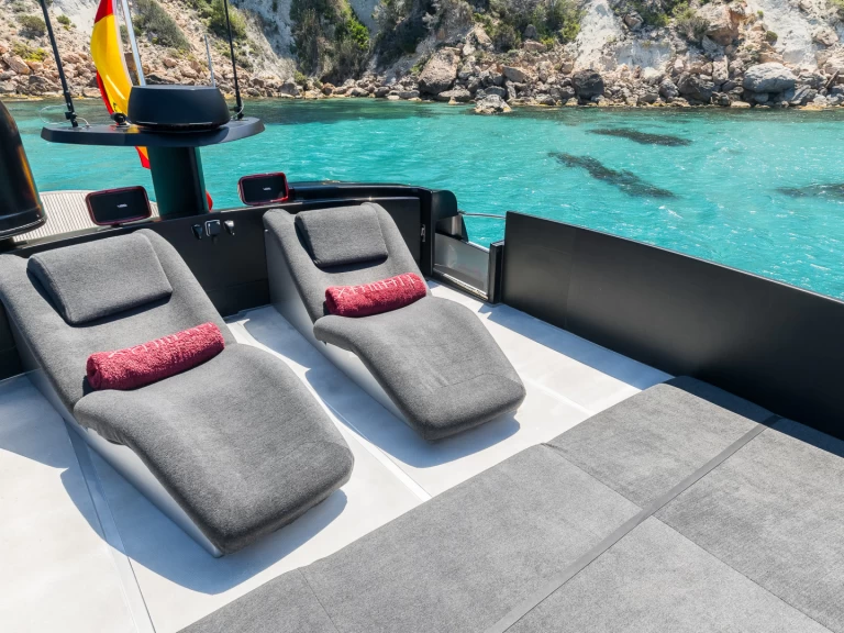 Verhuur Jacht in Ibiza Town - Pershing Pershing 90