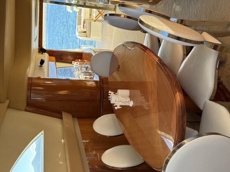 Huur Jacht met of zonder schipper Uniesse in Fontvieille