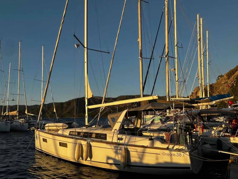 Huur Zeilboot met of zonder schipper Bénéteau in Göcek
