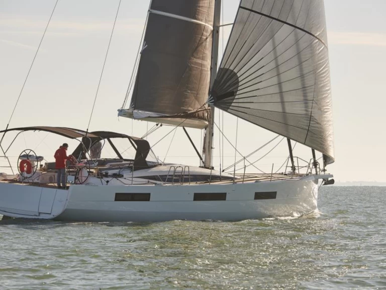 Bootverhuur Néa Péramos goedkoop Jeanneau 60