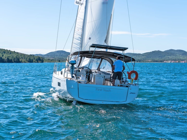 Bénéteau Oceanis 40.1 te huur van particulier of professional in Skradin