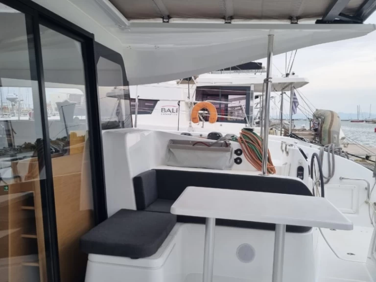 Verhuur Catamaran Excess met vaarbewijs