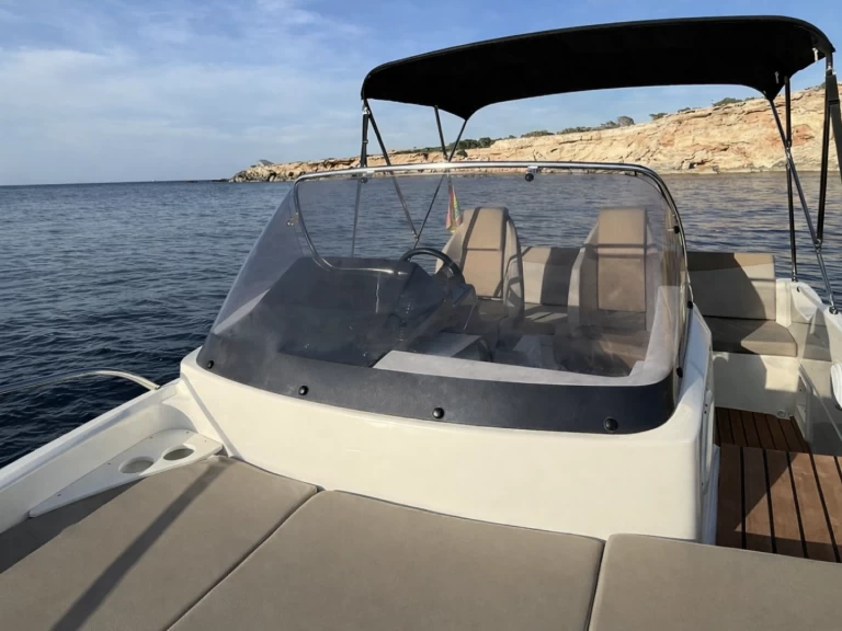 Jachthuur in Spanje - Quicksilver Activ 605 Sundeck via SamBoat