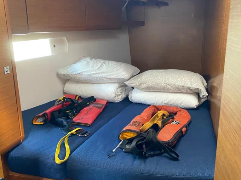 Bootverhuur Jeanneau Sun Odyssey 519 in Palmeira via SamBoat