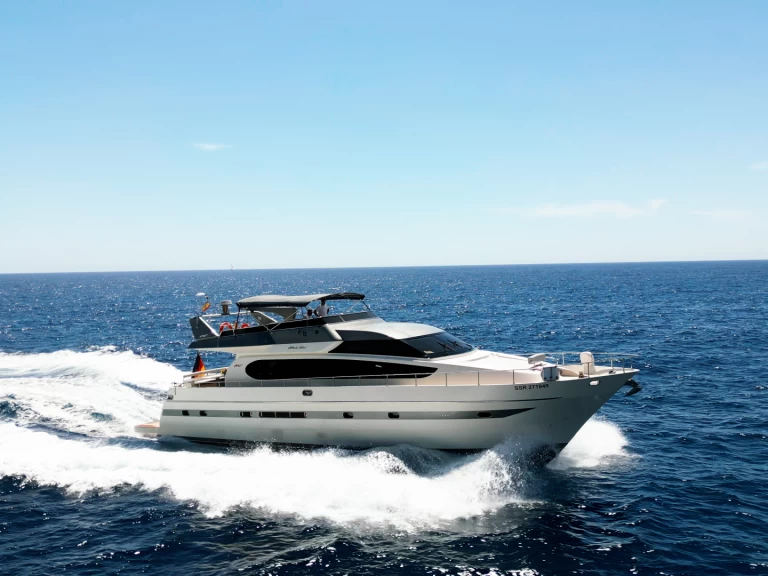 Jachthuur in Castellammare di Stabia - Monte Fino Monte Fino 70 via SamBoat