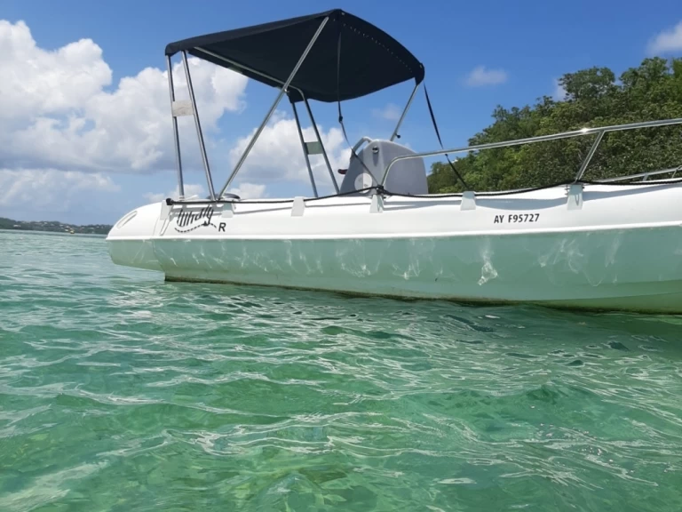 Verhuur Motorboot in Le François - Whaly Whaly 500