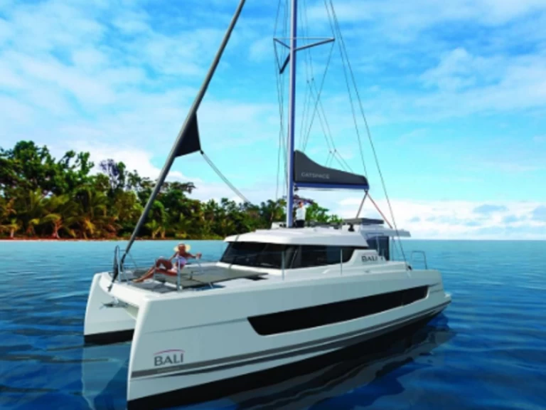 Bootverhuur Ibiza Town goedkoop Bali Catspace MY