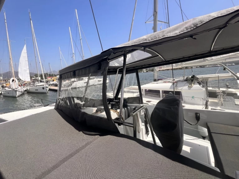 Huur Catamaran met of zonder schipper Fountaine Pajot in Olbia