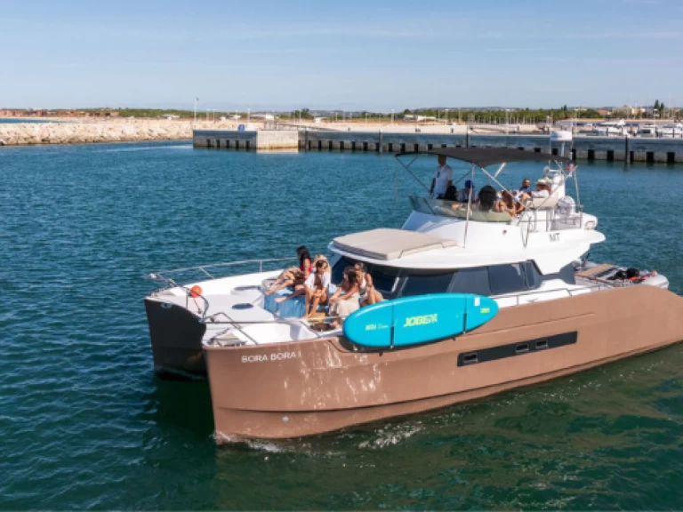 Bootverhuur Fountaine Pajot Maryland 37 in Vilamoura via SamBoat