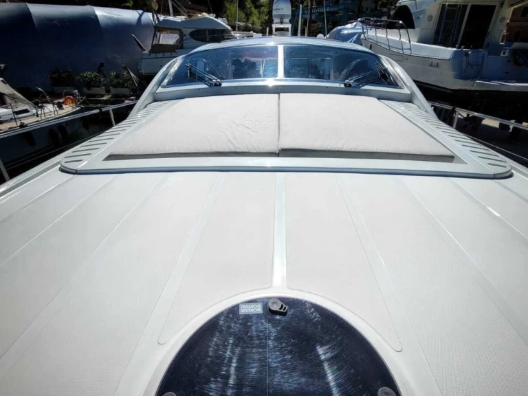 Pershing Pershing 65 te huur van particulier of professional in Portofino