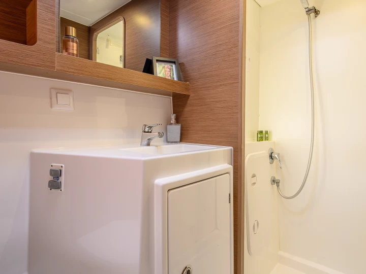 Jachthuur in Trogir - Lagoon Lagoon 42 via SamBoat